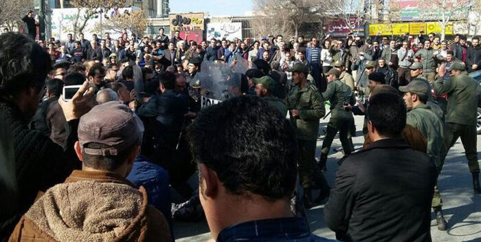 Crece la cifra de muertos por protestas en Irán