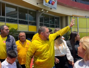 José Brito inscribió su candidatura para las presidenciales en Venezuela